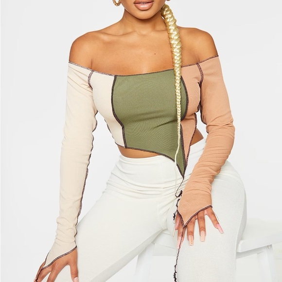 PrettyLittleThing Tops - Crop top